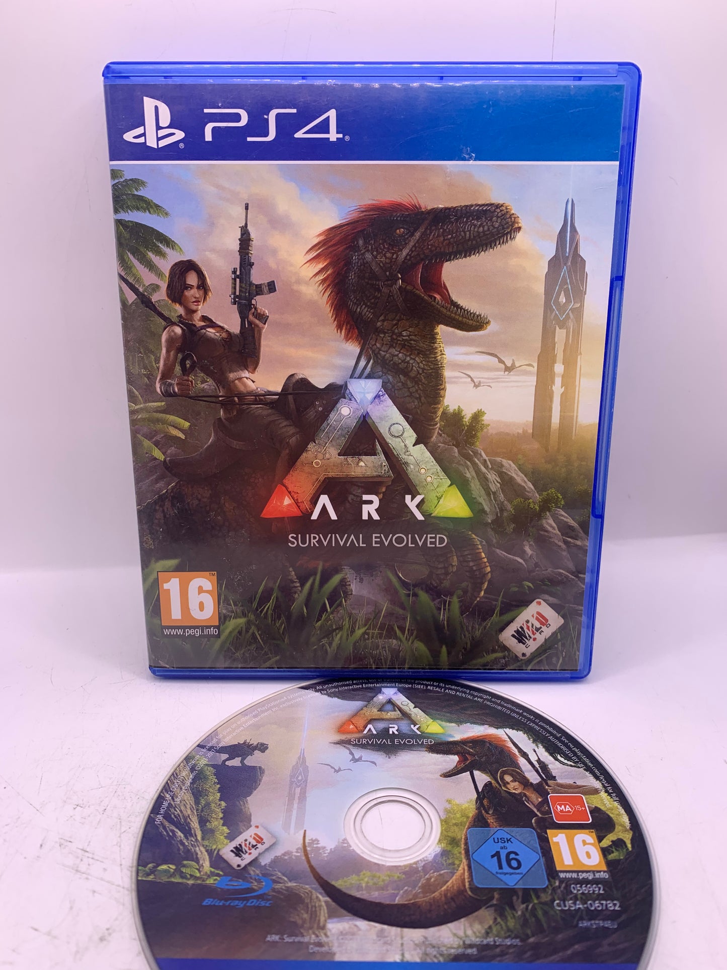 ARK: Survival Evolved - PlayStation 4