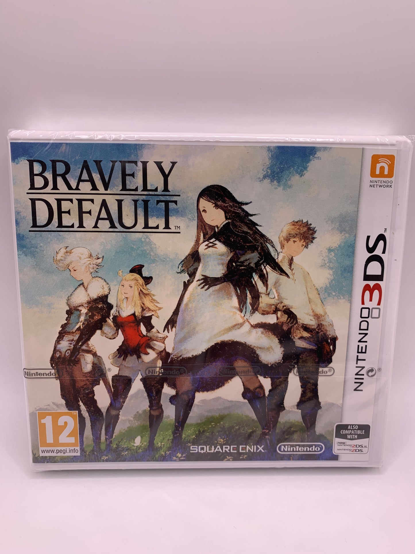 Bravely Default (SEALED) – Nintendo 3DS