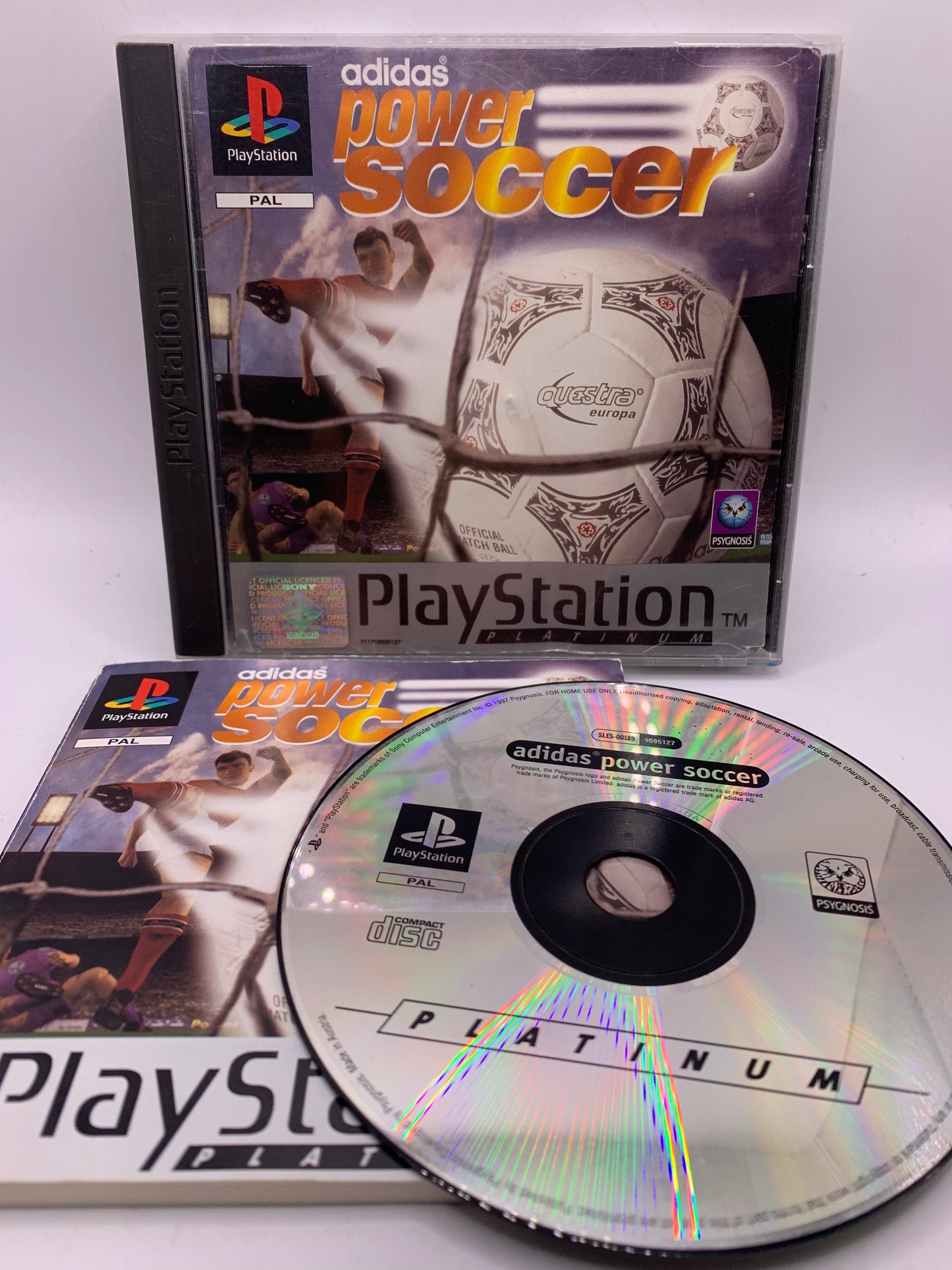 Adidas Power Soccer (Platinum, cover minder) - Playstation