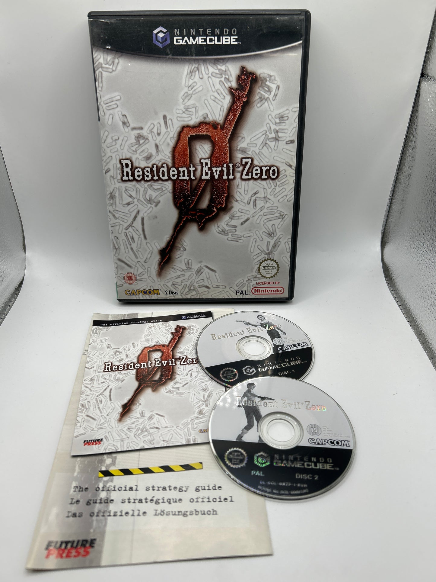 Resident Evil Zero - GameCube (Geen Manual)