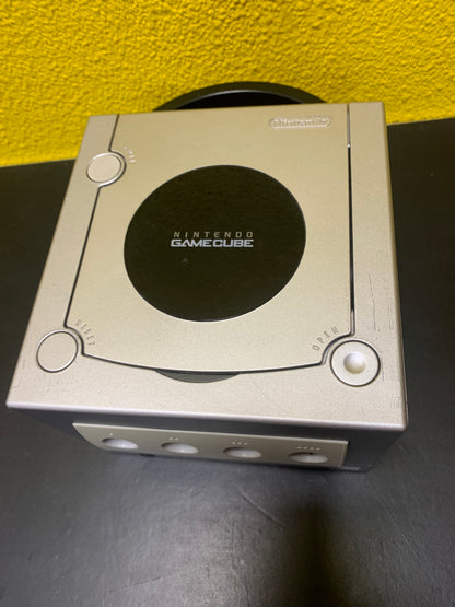 Nintendo Gamecube (Silver)