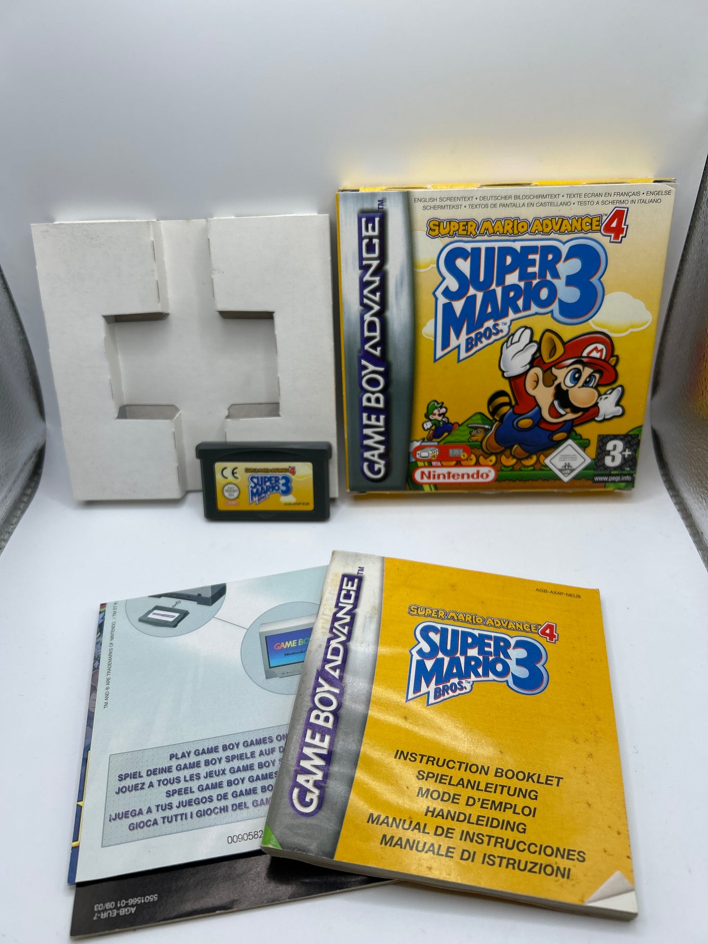 Super Mario Advance 4: Super Mario Bros. 3 [Boekje minder mooi] - Gameboy CIB