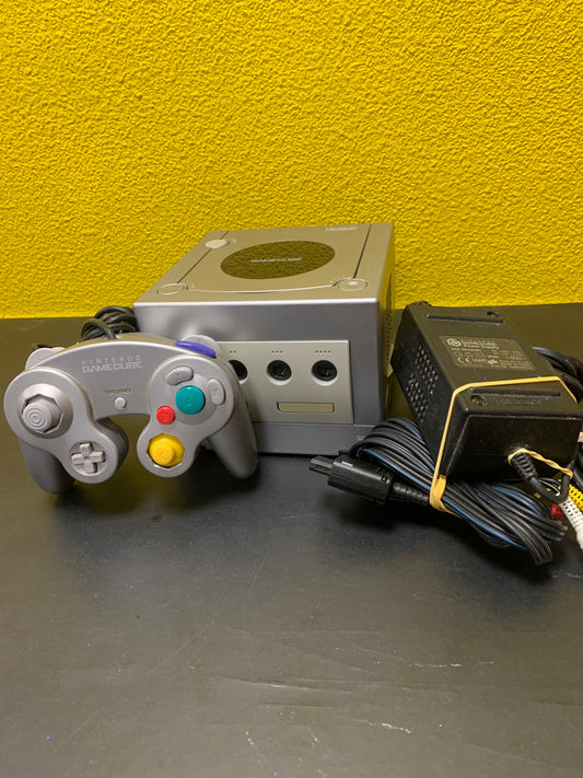 Nintendo Gamecube (Silver)