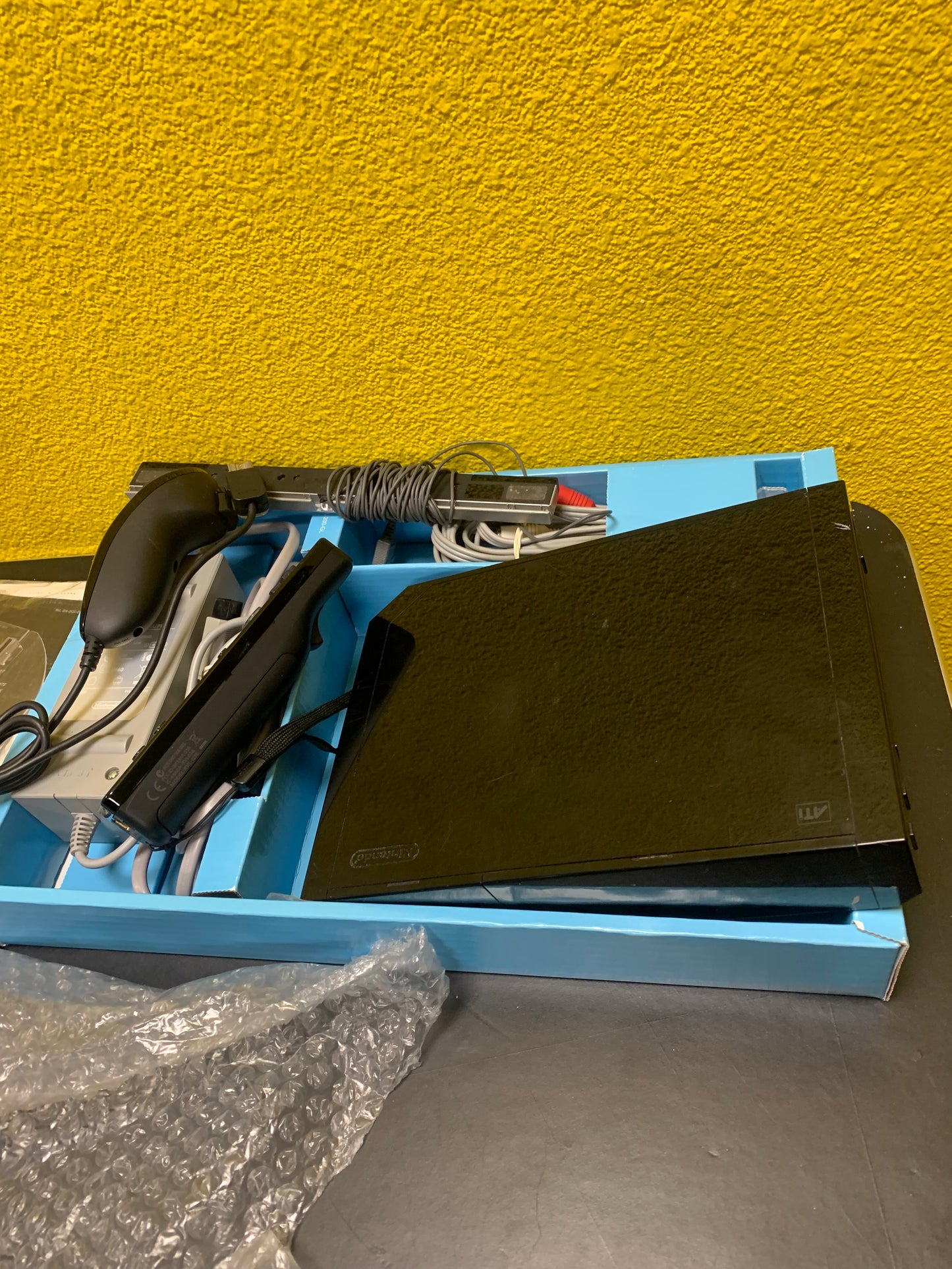 Nintendo Wii in Doos (Geen Games) (Bekrast)