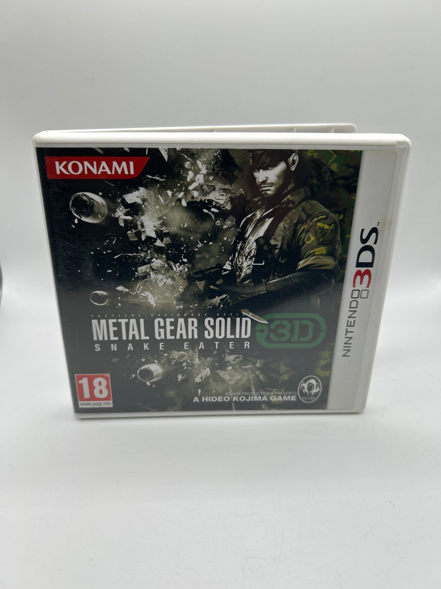 Metal Gear Solid: Snake Eater 3D - Nintendo 3DS