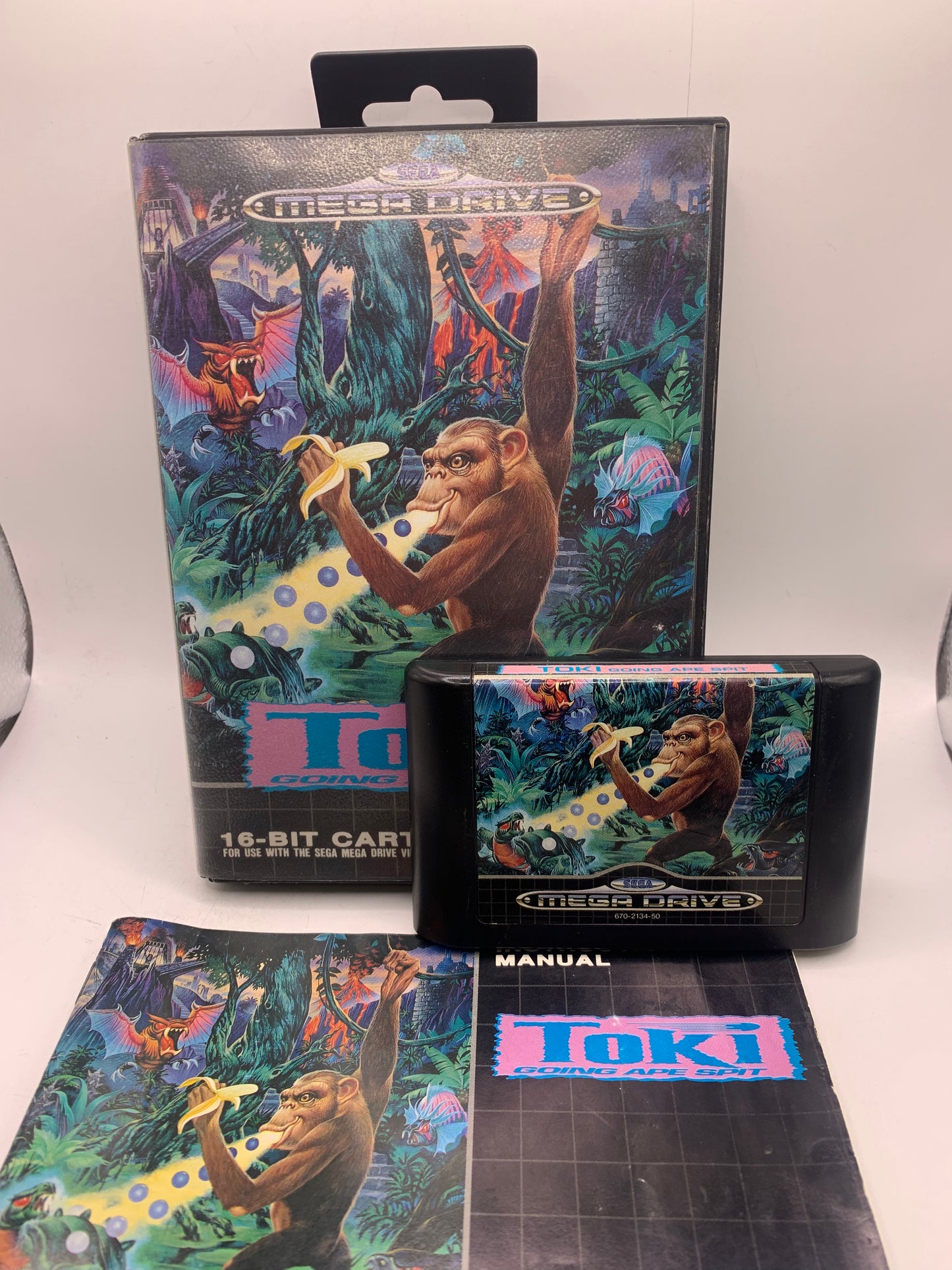 Toki: Going Ape Spit (Licht gebruikt) - Sega Mega Drive