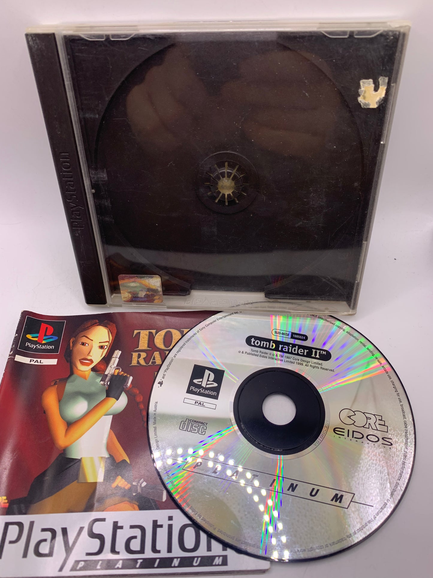 Tomb Raider II (Geen voor cover, case beschadigd) - Playstation