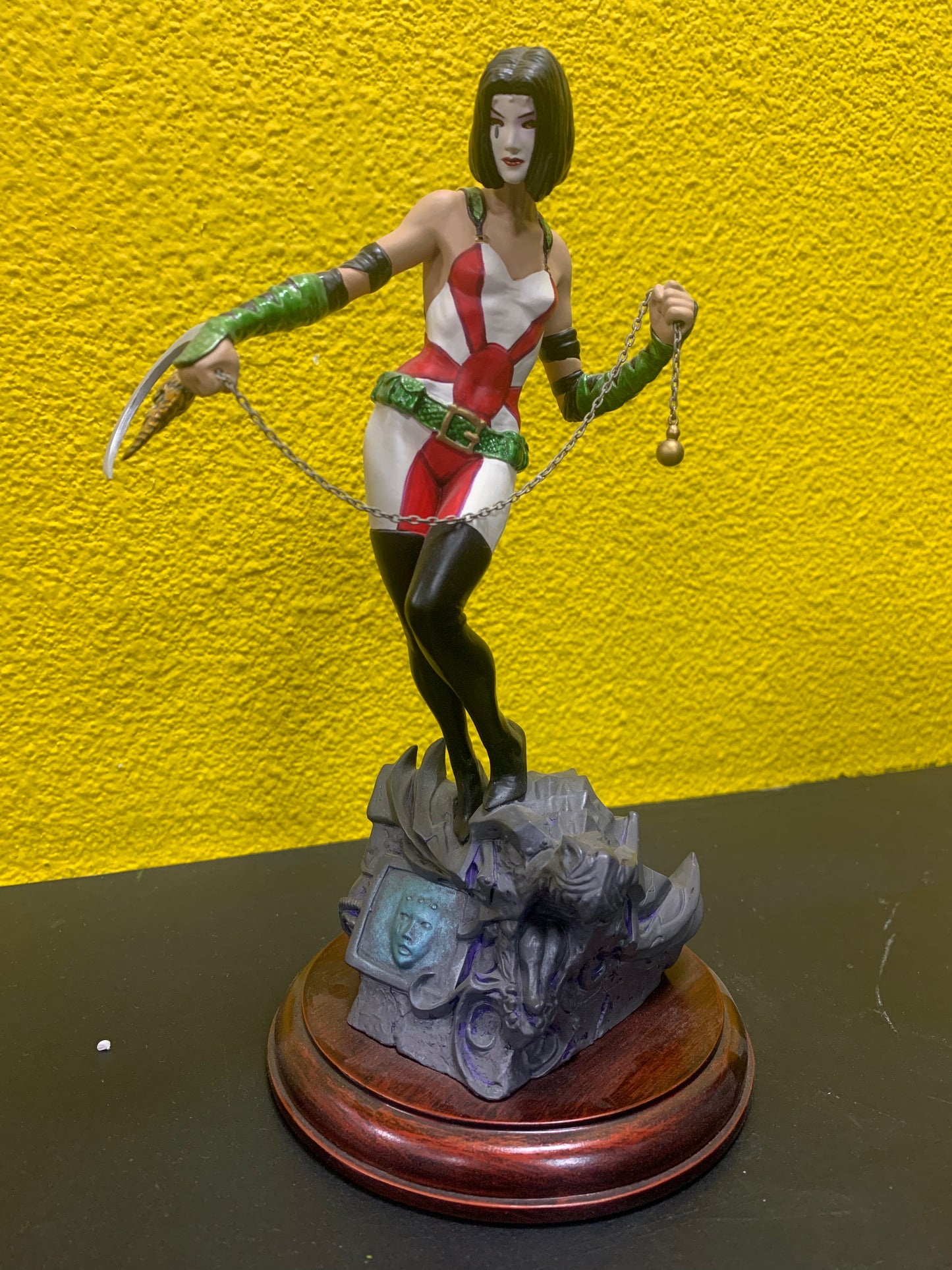 Kabuki Statue - David mack 60/3000