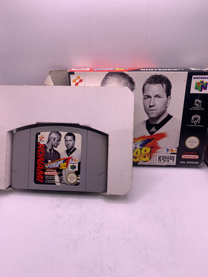 International Superstar Soccer 98 (Boxed, geen handleiding, box gebruikt) - Nintendo 64
