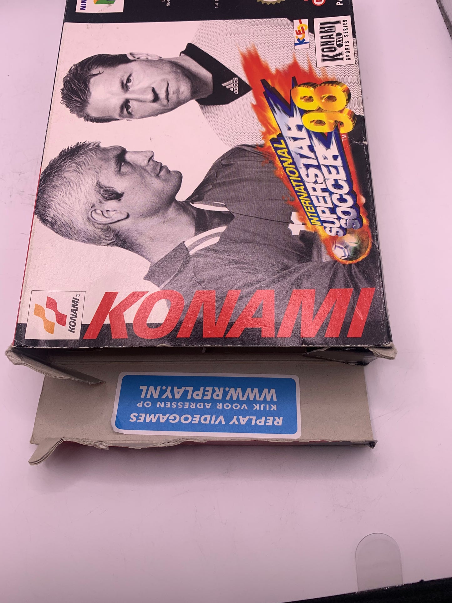 International Superstar Soccer 98 (Boxed, geen handleiding, box gebruikt) - Nintendo 64
