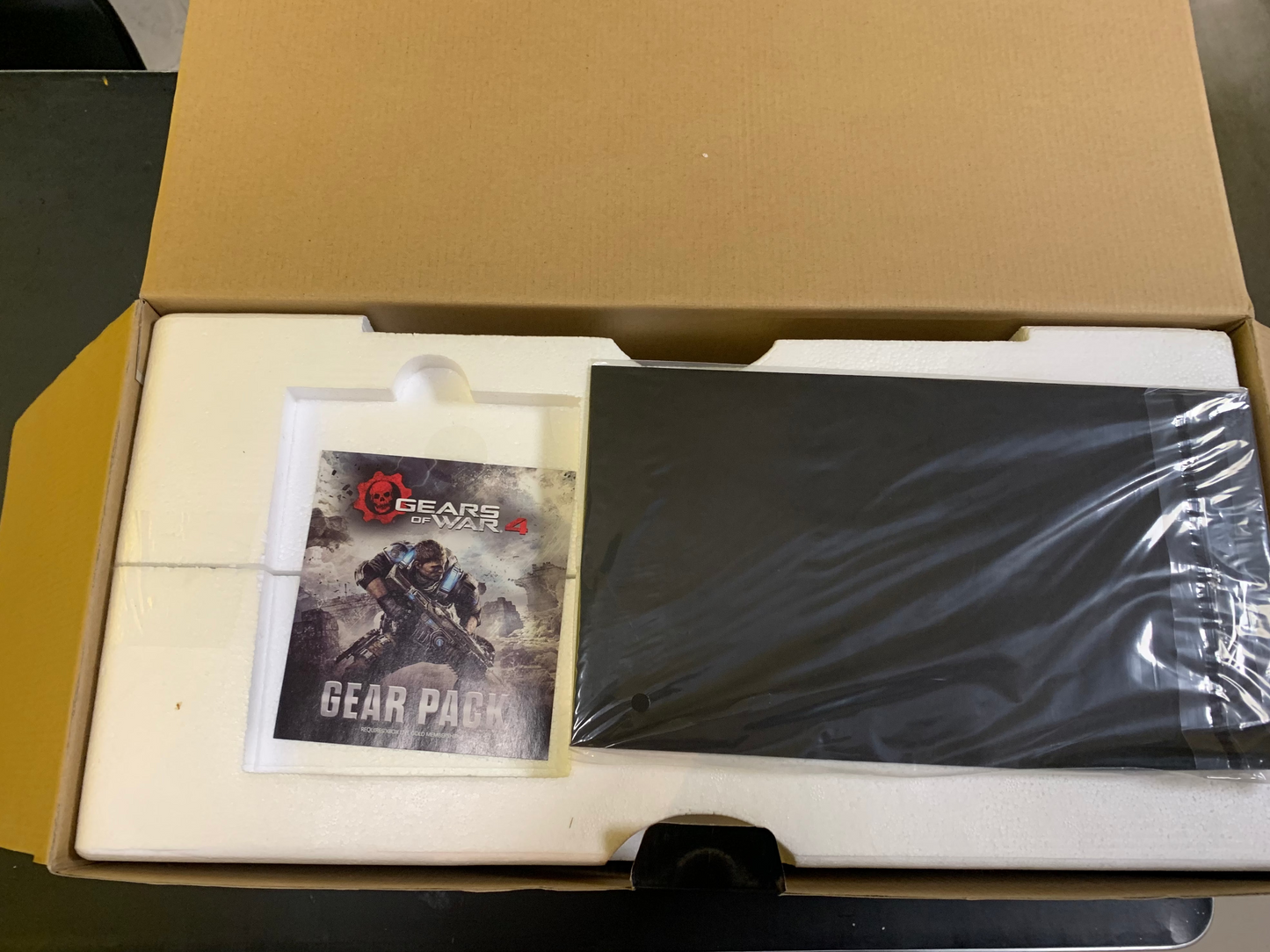 Gears of War 4 - Collectors Edition Statue (Zonder Game)
