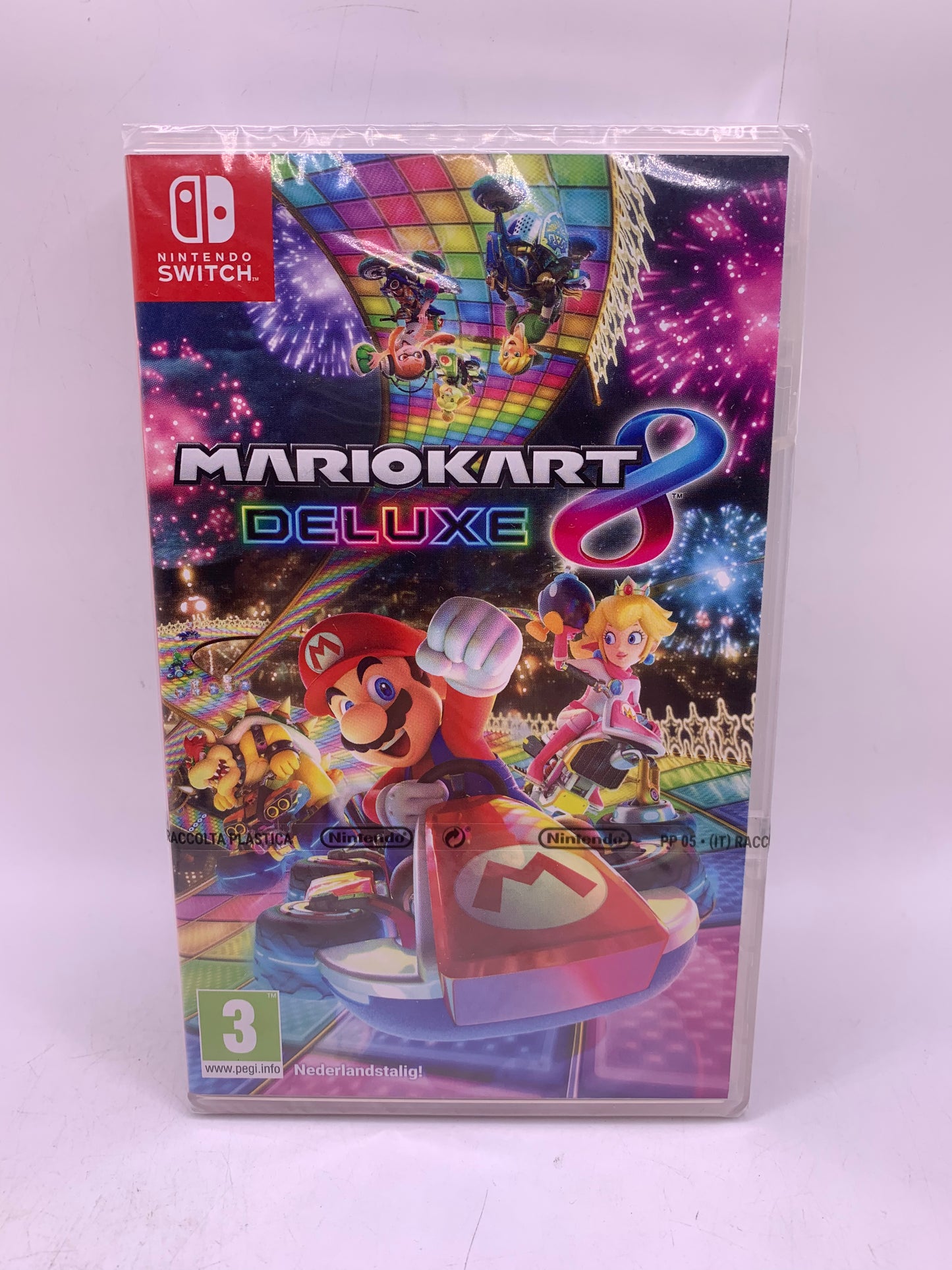 Mario Kart 8 Deluxe (SEALED) – Nintendo Switch