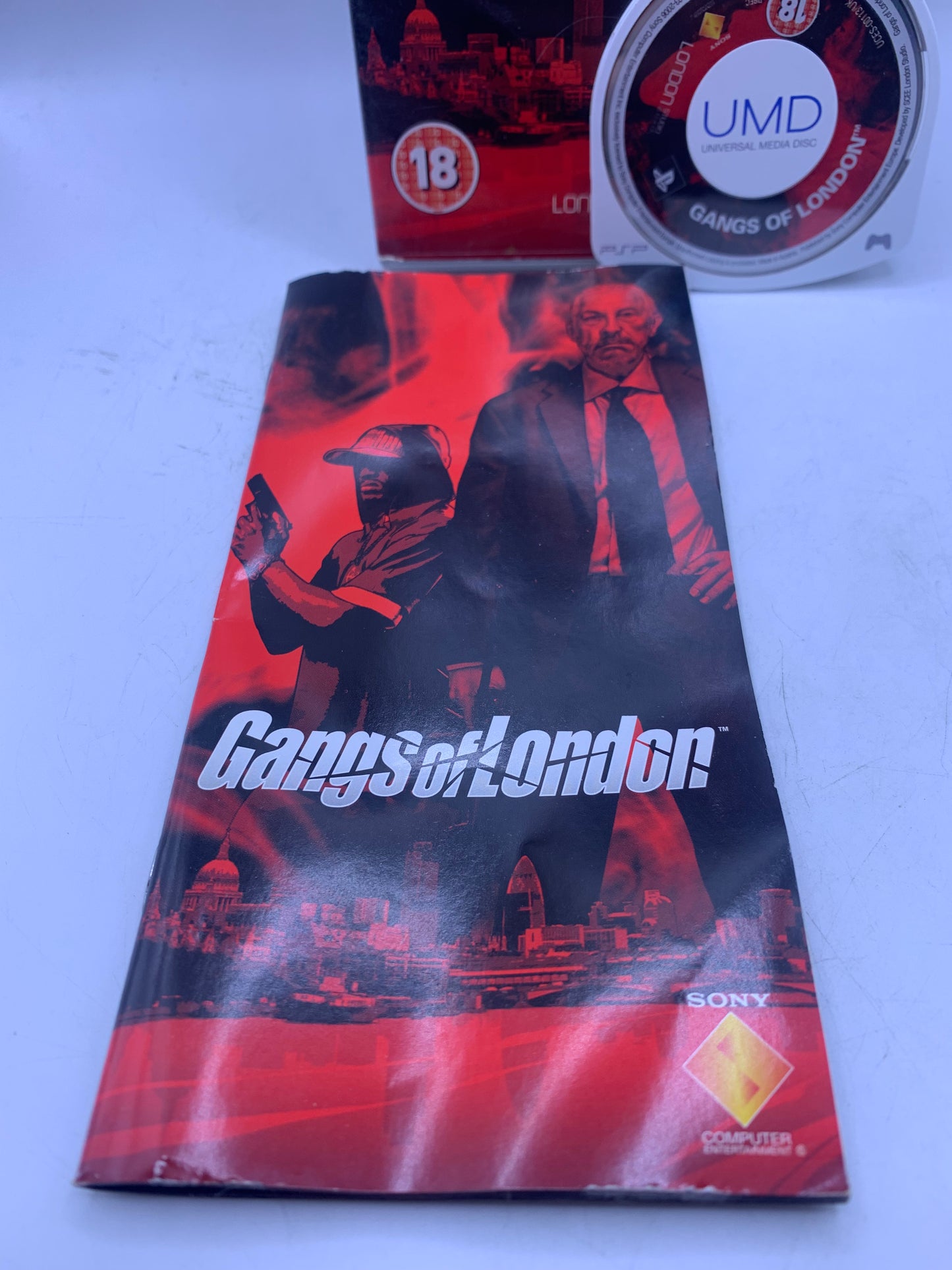 Gangs of London (Cover licht gebruikt) - PSP