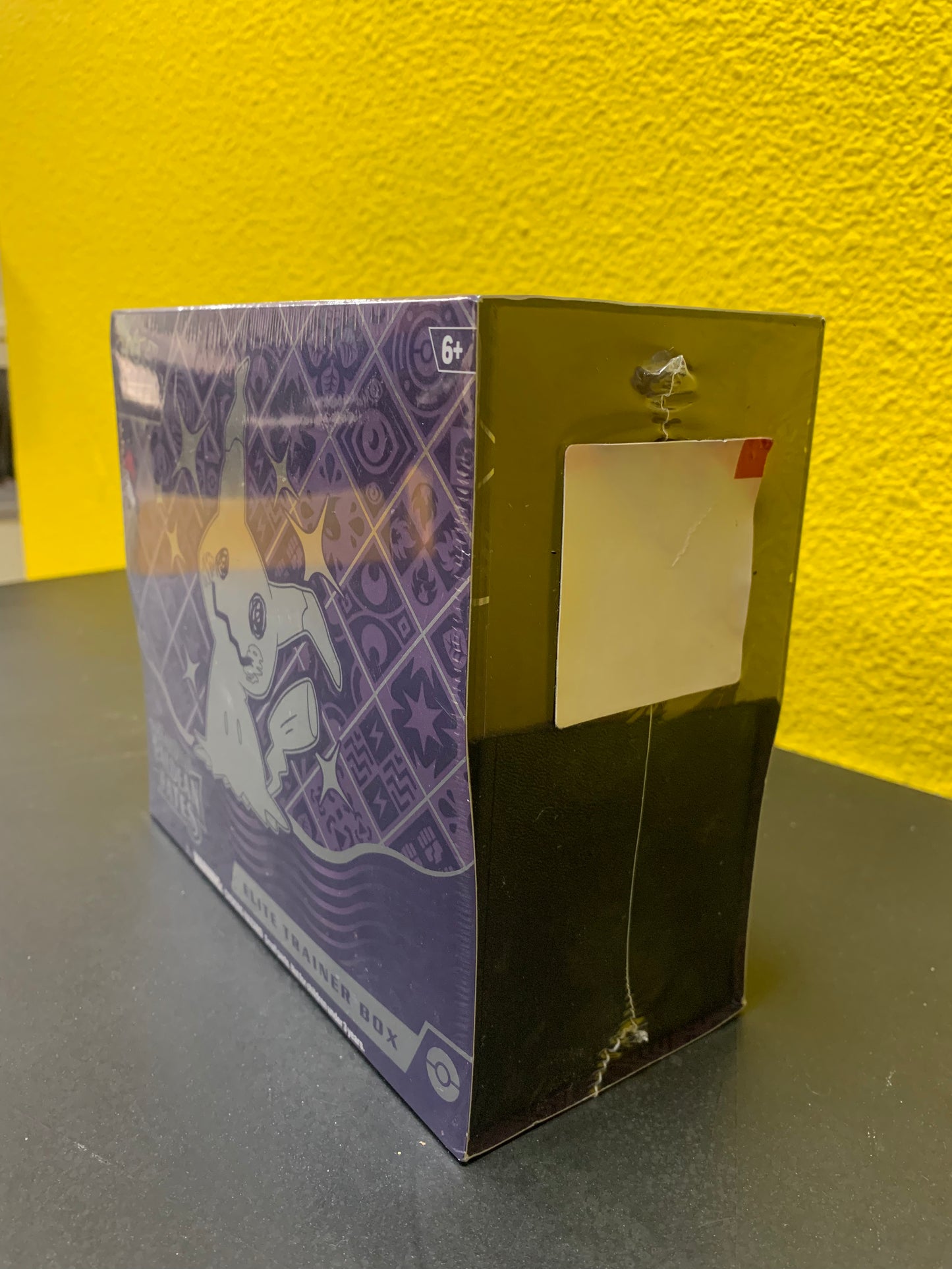 Paldeadn Fates Elite Trainer Box (STICKER OP SEAL) - Pokémon Engels