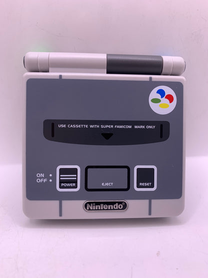 Gameboy Advance SP (Super Famicom, reshell)