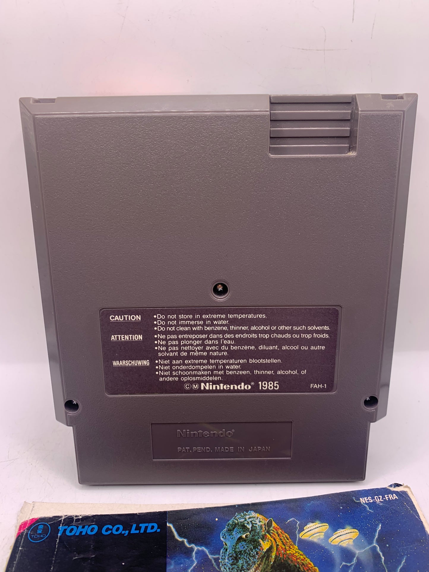 Godzilla: Monster of Monsters! (Met handleiding, label beschadigd) – NES