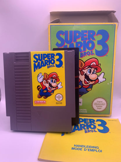 Super Mario Bros. 3 (CIB) (NOE, stickers op case) – NES