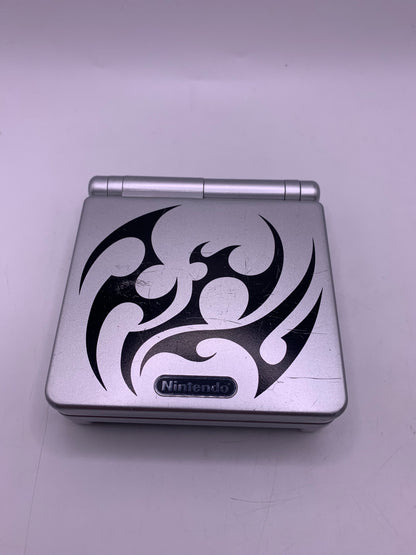 Gameboy Advance SP (Tribal)