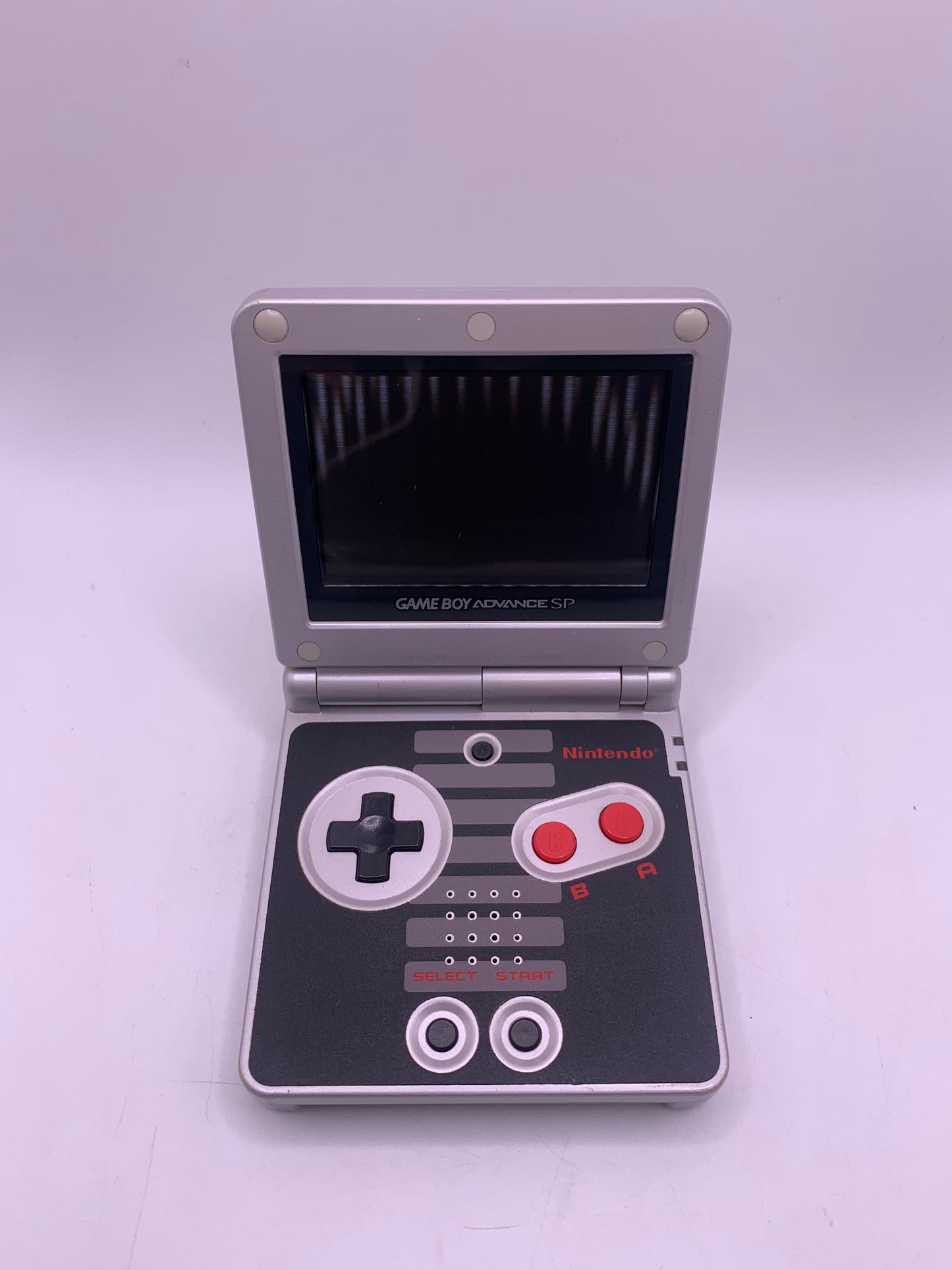 Gameboy Advance SP (NES)