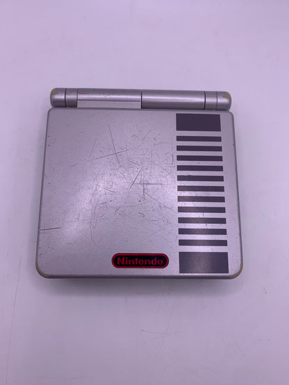 Gameboy Advance SP (NES)