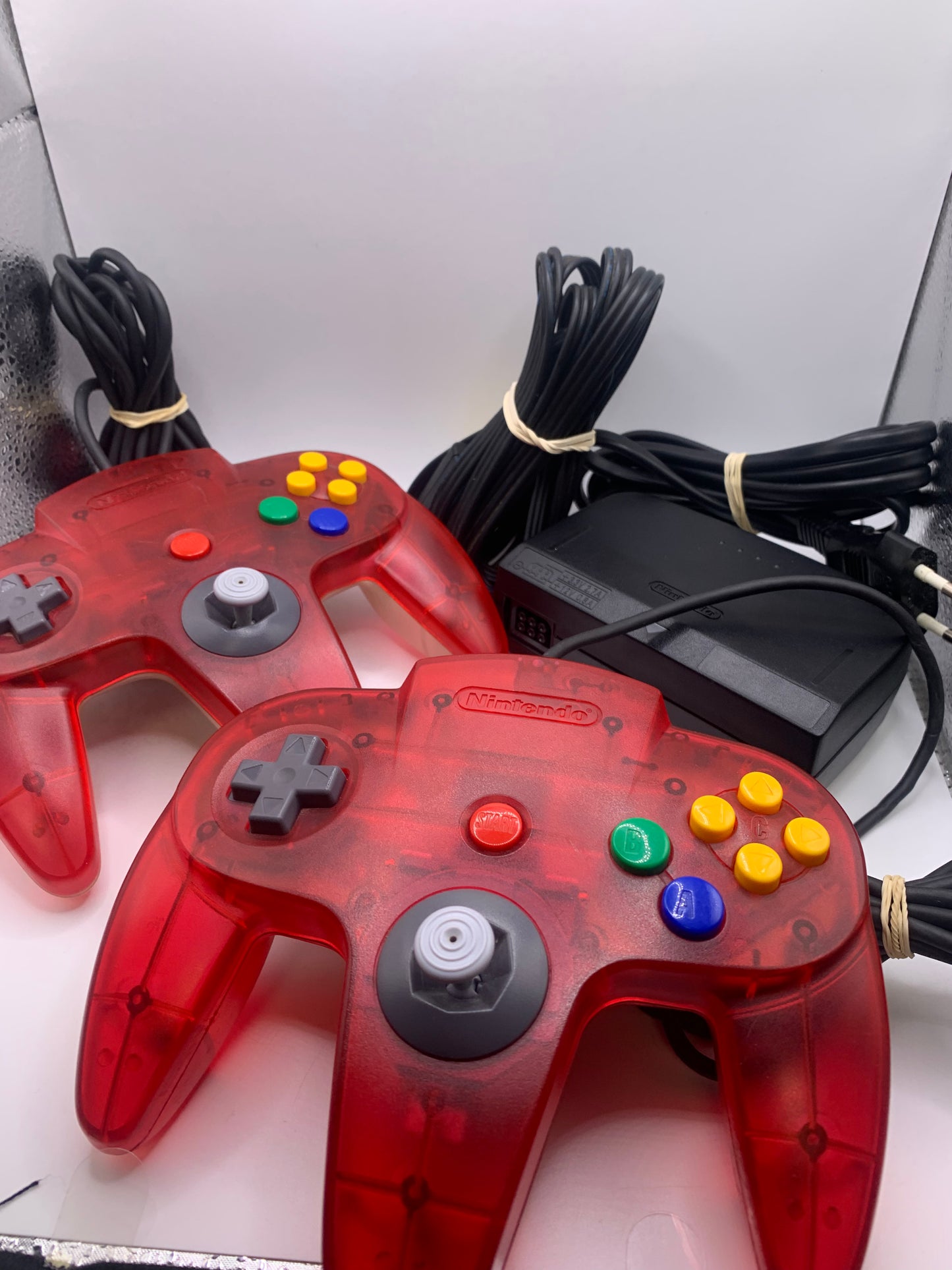 Nintendo 64 (Rood)