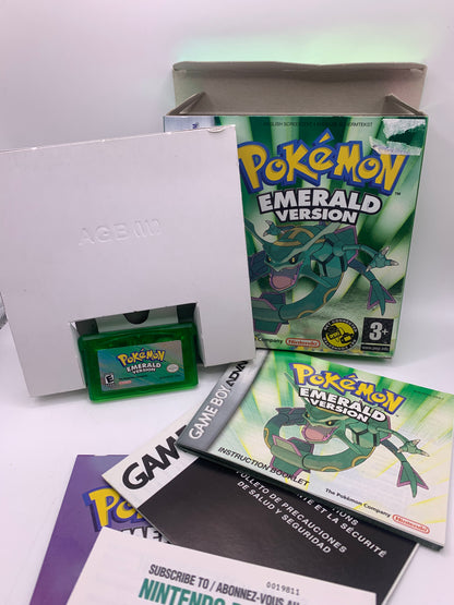 Pokémon Emerald (CIB) – Game Boy Advance