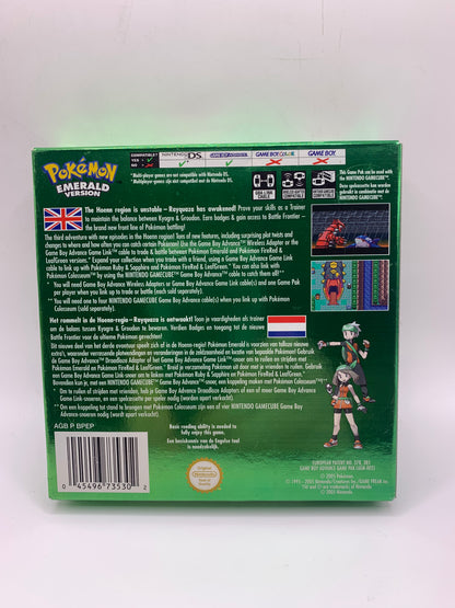 Pokémon Emerald Version (CIB) – Game Boy Advance