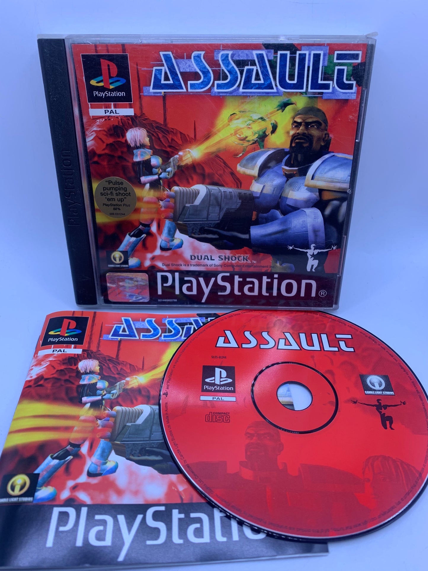 Assault (Case licht beschadigd) - Playstation