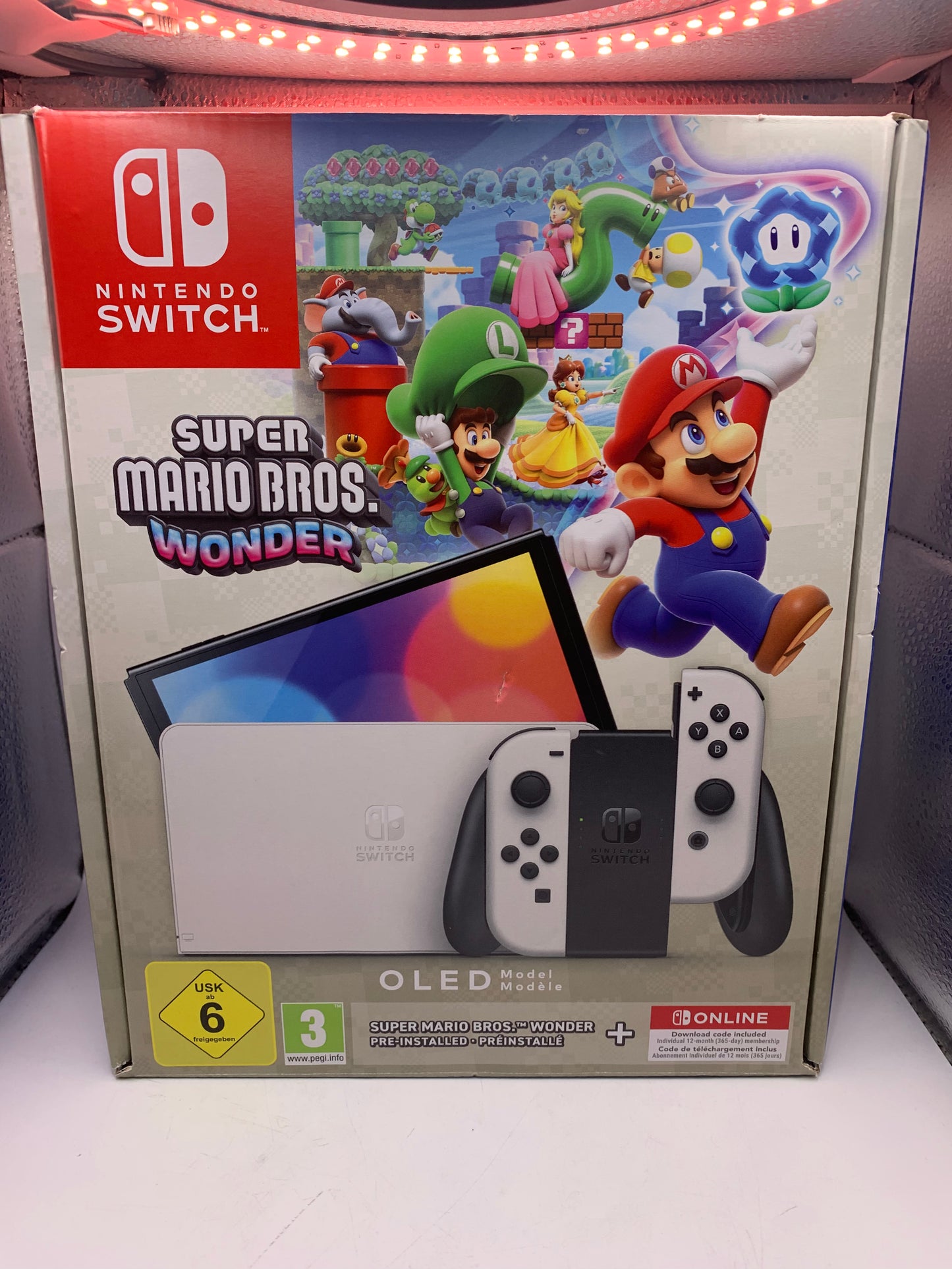 Nintendo Switch OLED (Wit) (Mario wonder Bundle GEEN GAME!)