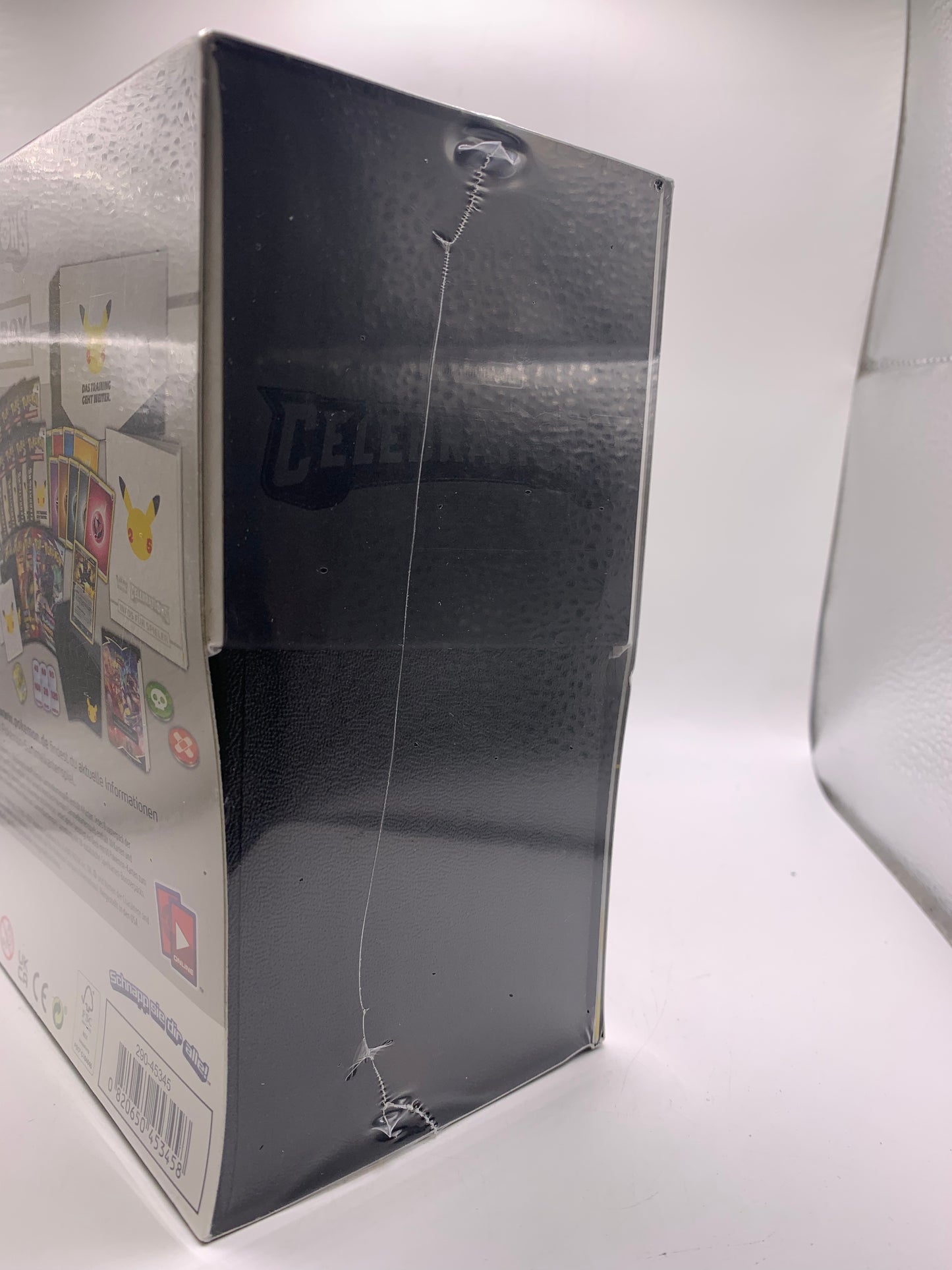 25Th Anniversary Celebrations Elite Trainer Box - Pokémon (Duits Product, Beschadiging aan Seal, Zie foto's voor info)