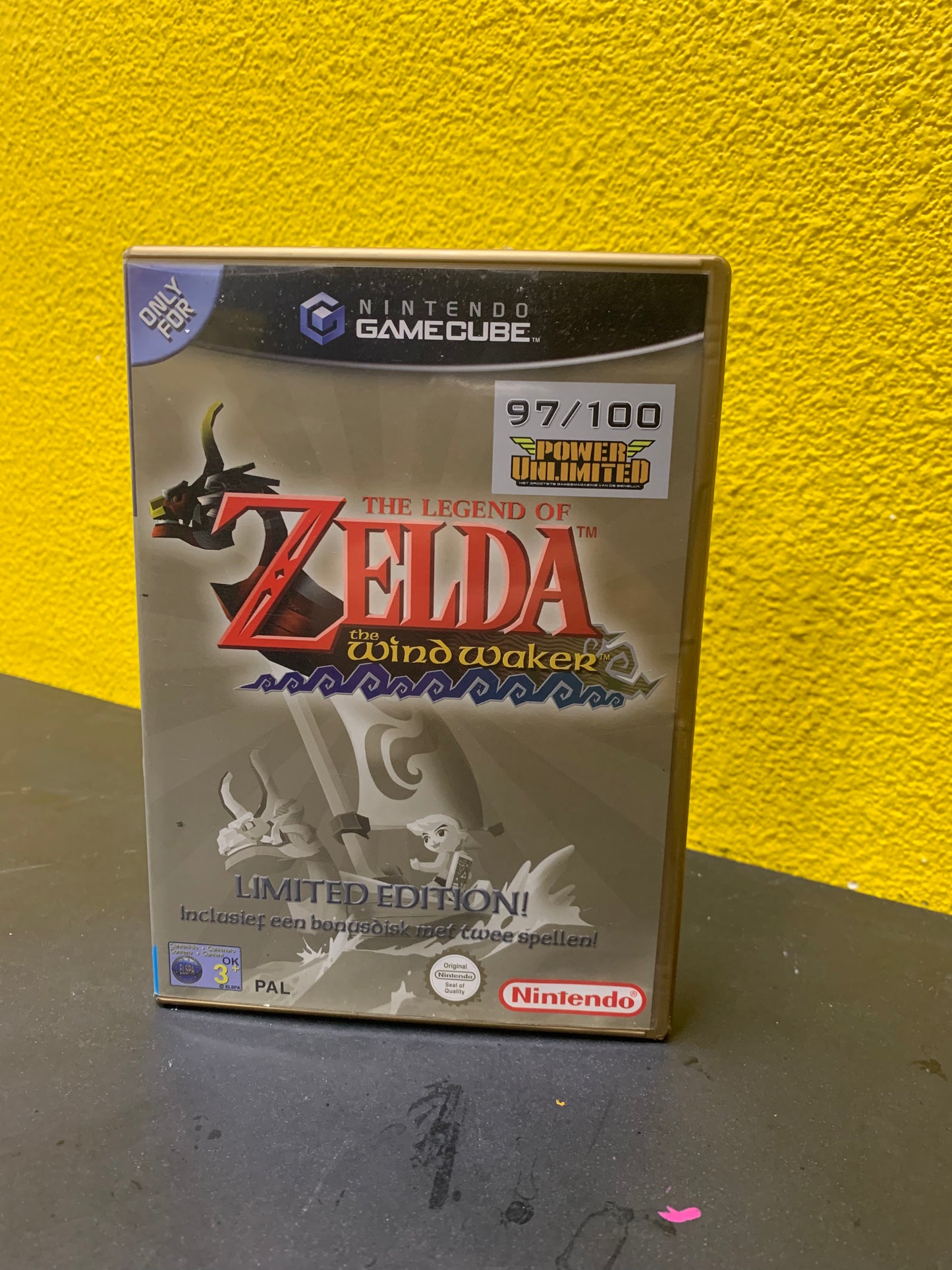 Zelda Wind Waker Limited Edition GameCube Pak (CIB, case beschadigd)