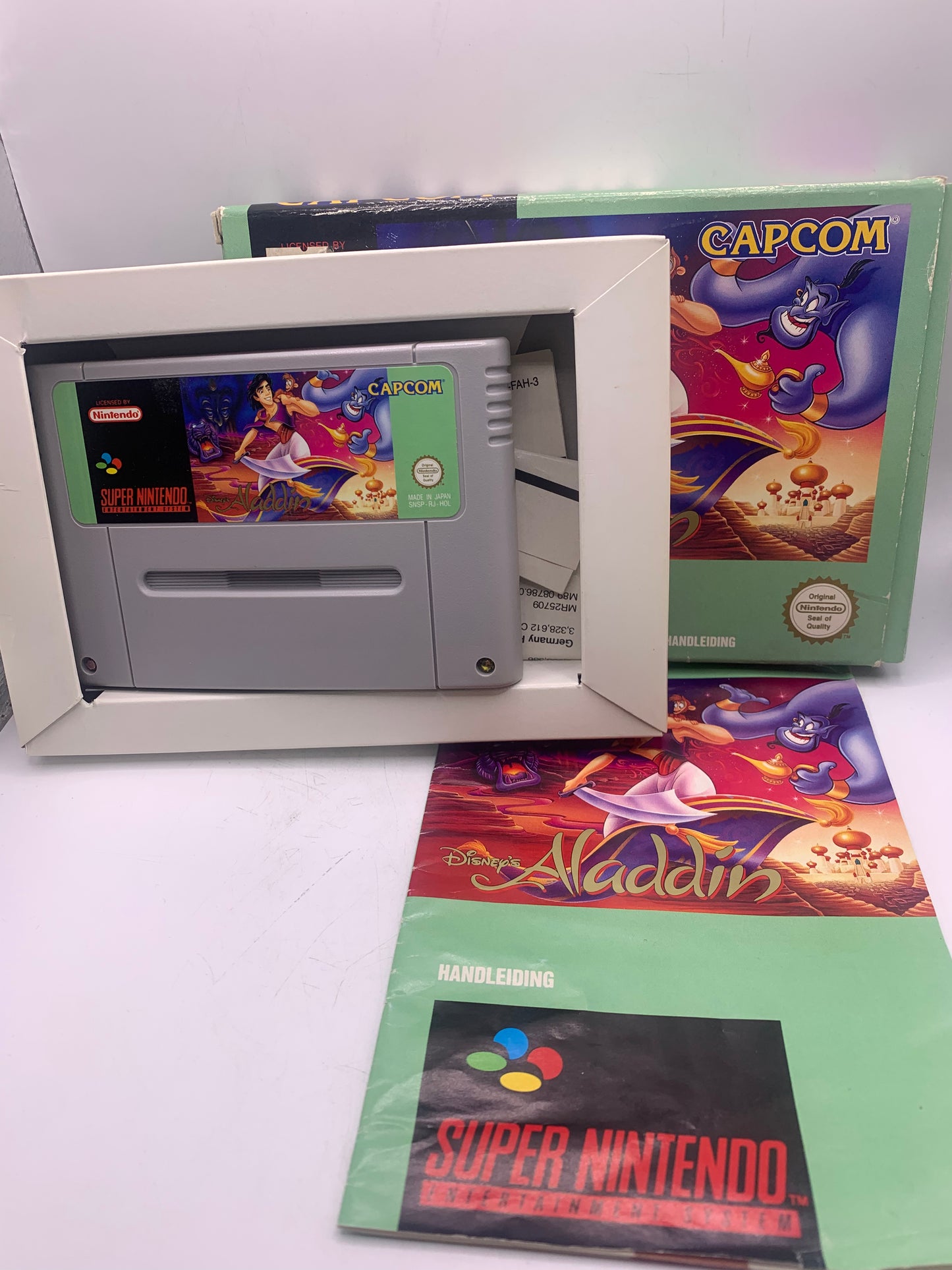 Aladdin (CIB, case beschadigd) - SNES