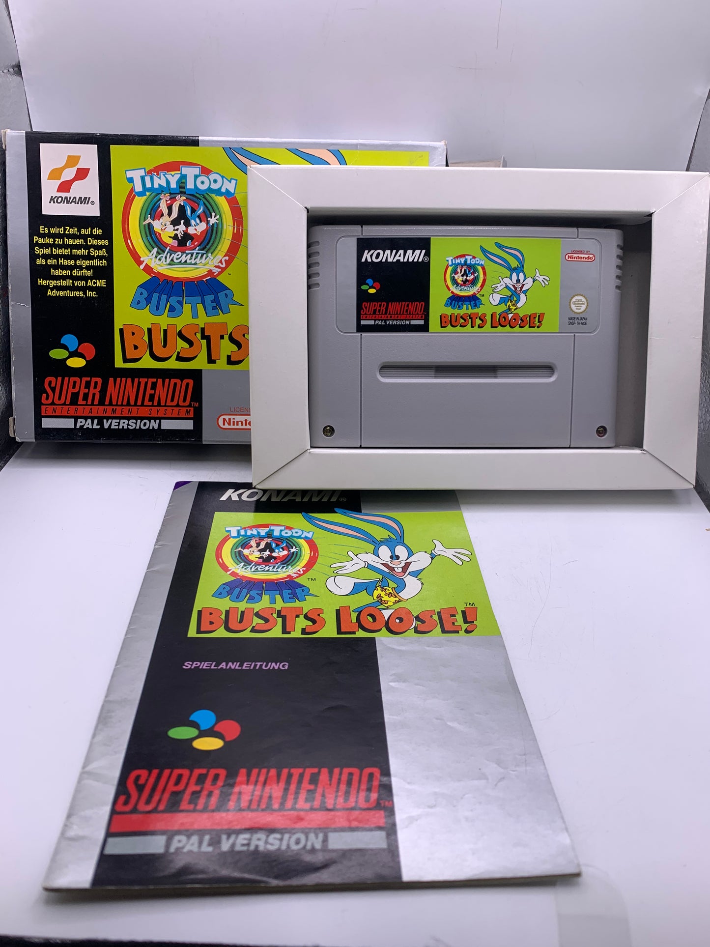 Tiny Toon Adventures: Buster Busts Loose! (NOE) (CIB) (Case licht gebruikt) - SNES