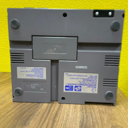 Nes Console (Spanish Version)